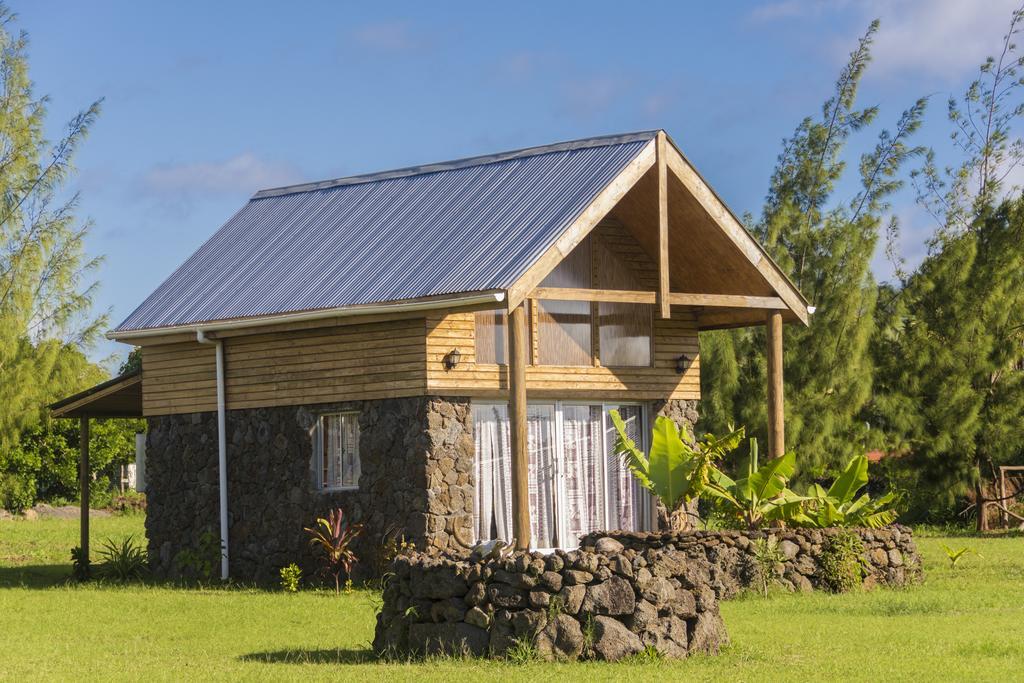 Pacific Bungalows Hanga Roa Exterior photo
